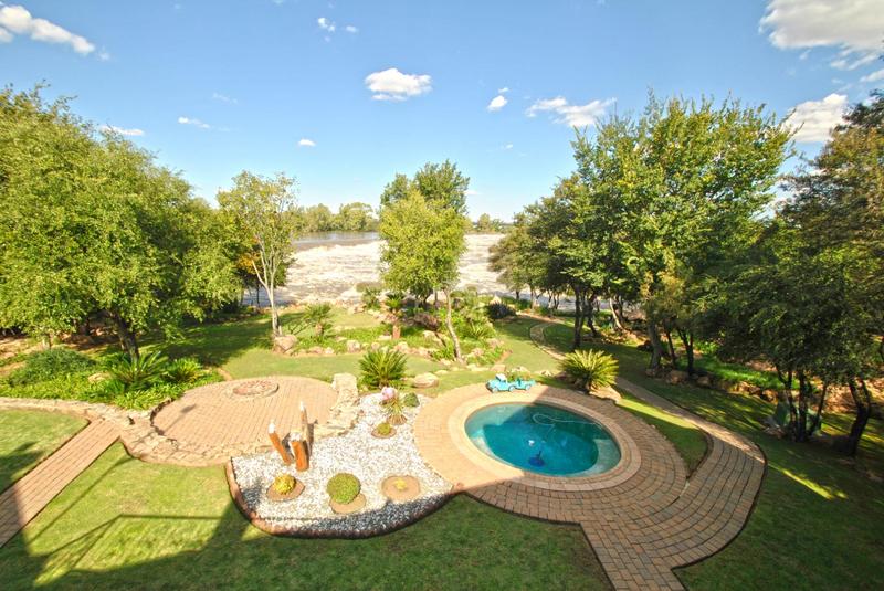 4 Bedroom Property for Sale in Parys Free State